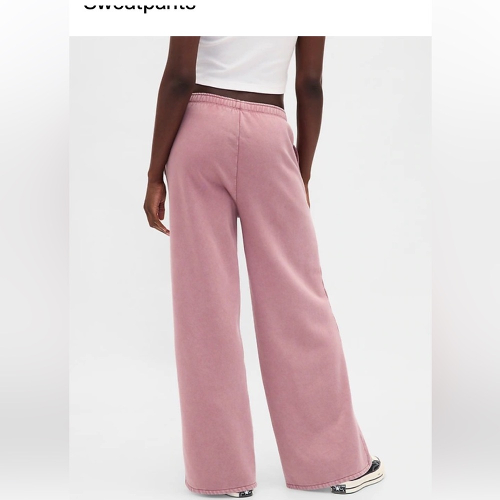 GAP Women's Mauve Vintage Soft Full Zip Wedge Hoodie & Baggy Wide Leg Sweats - Picture 5 of 7